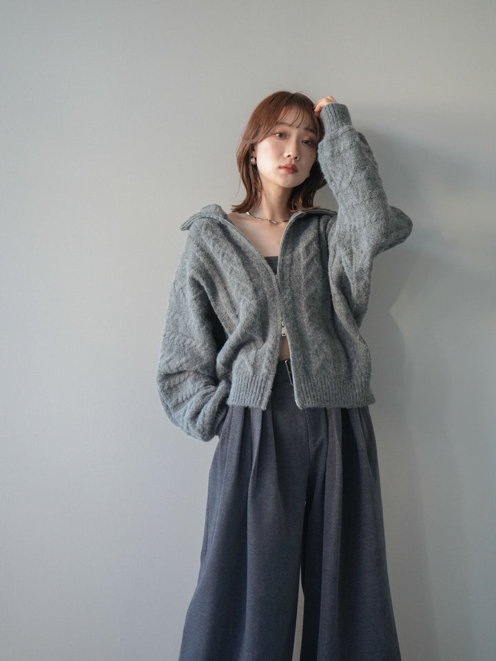 [予約]ケーブル編みハイネックZIPニットカーディガン/gray