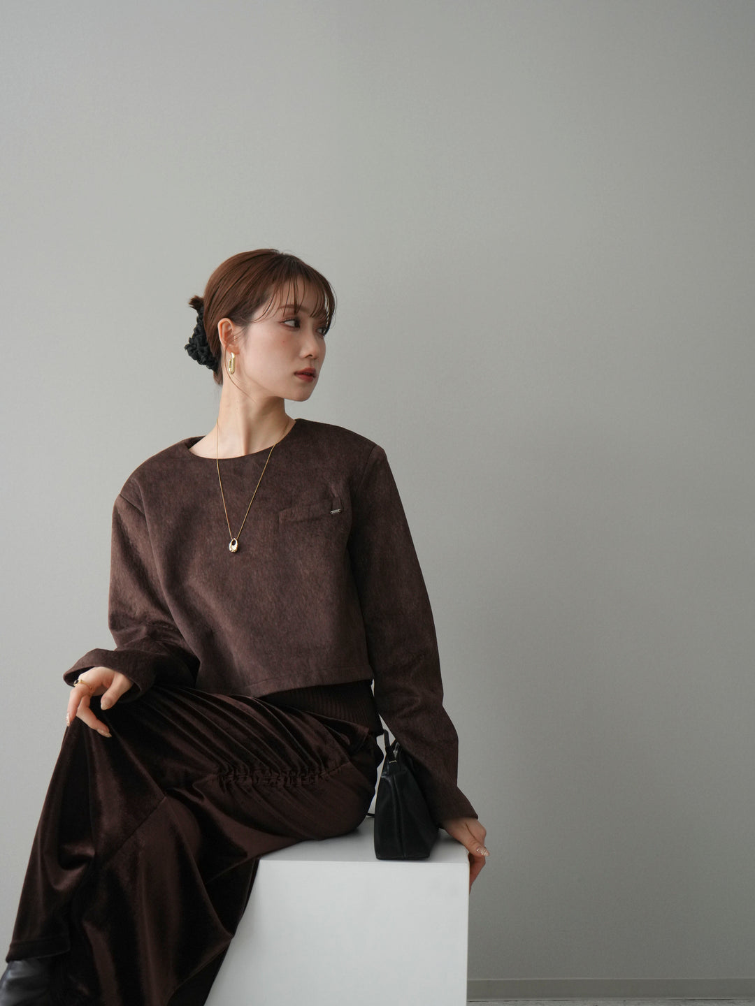 [予約]リブニットレイヤードスエードプルオーバー/brown