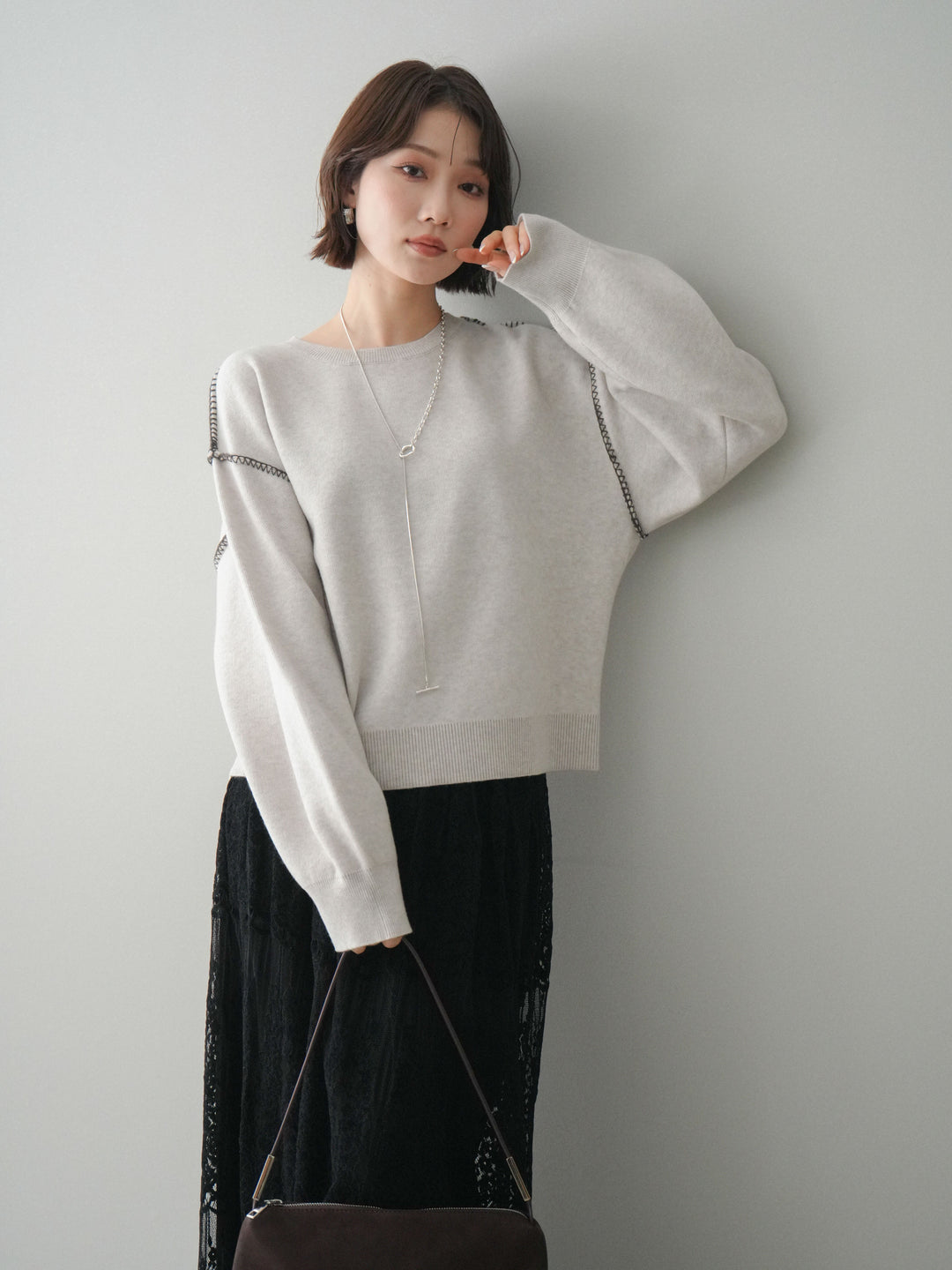 [SET]バックロゴ刺繍配色ステッチニットプルオーバー+選べるアクセセット(2set)