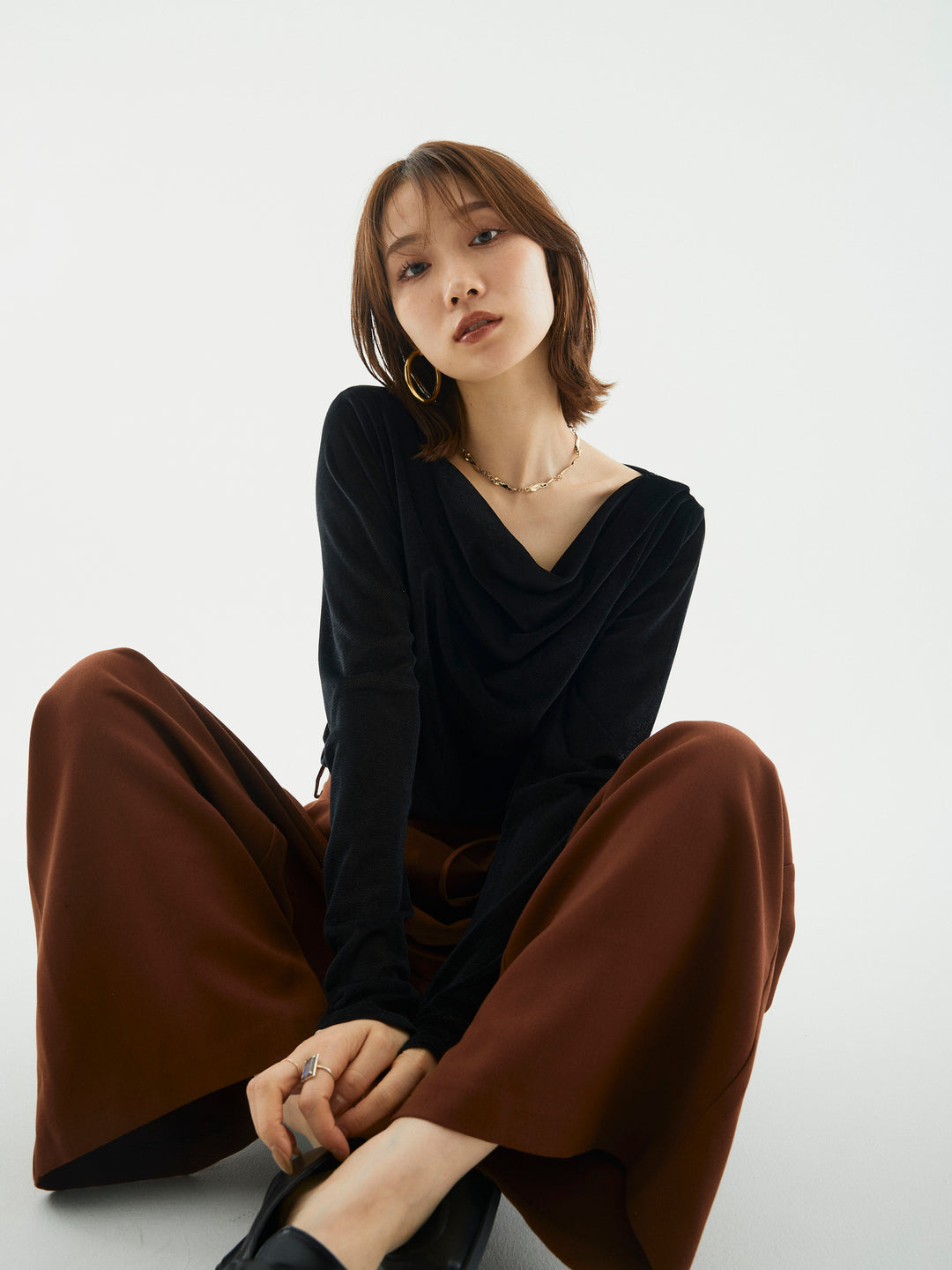 【Allure】[SET]シアーベロアタックデザイントップス+ラップデザインタックワイドパンツ(2set)