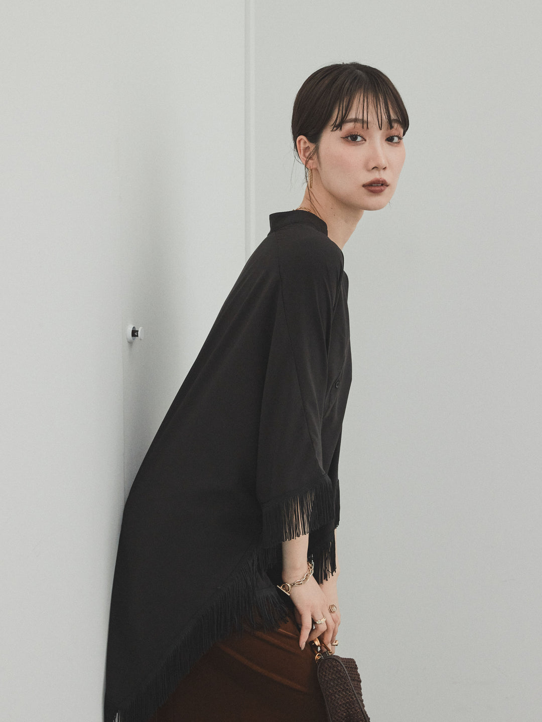 [SET] 方形流蘇斗篷襯衫 + 天鵝絨短裙 (2set)