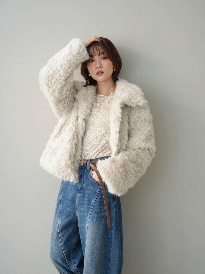 【套裝】短款人造毛領罩衫+磨毛牛仔修身褲（兩件套）