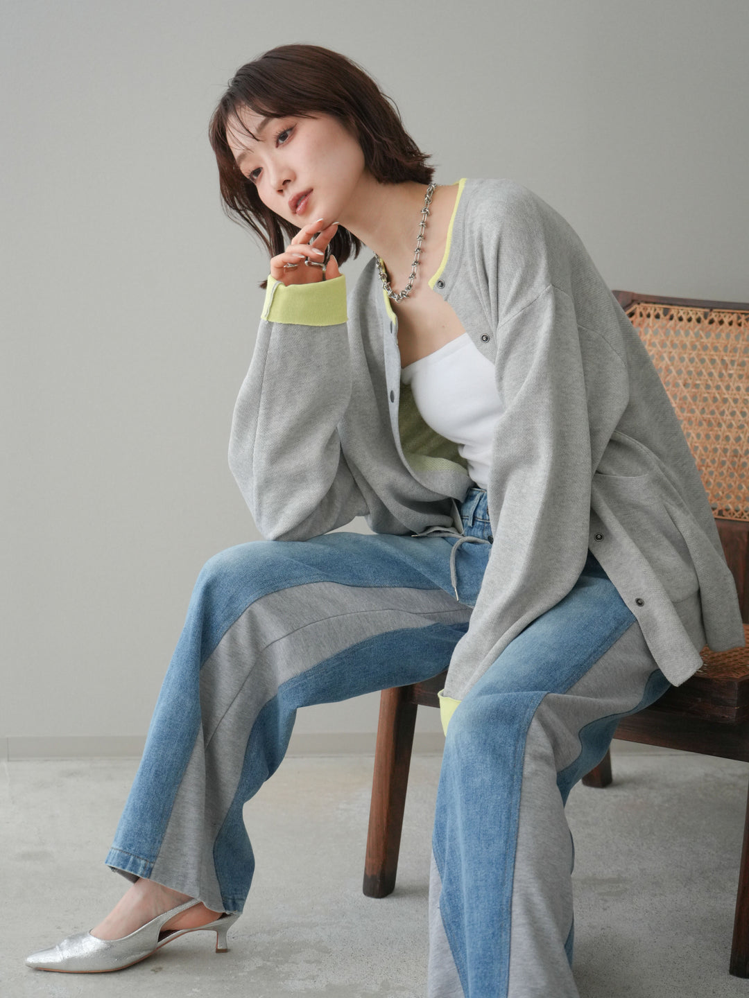 [SET]バイカラーオーバーニットカーディガン+デニム切替スウェットパンツ(2set)