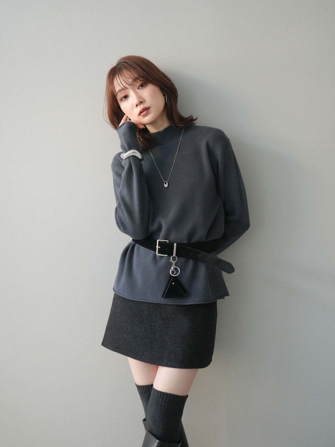 [SET]ボトルネック裾カールリブニットトップス+ボトルネック裾カールリブニットトップス(2set)