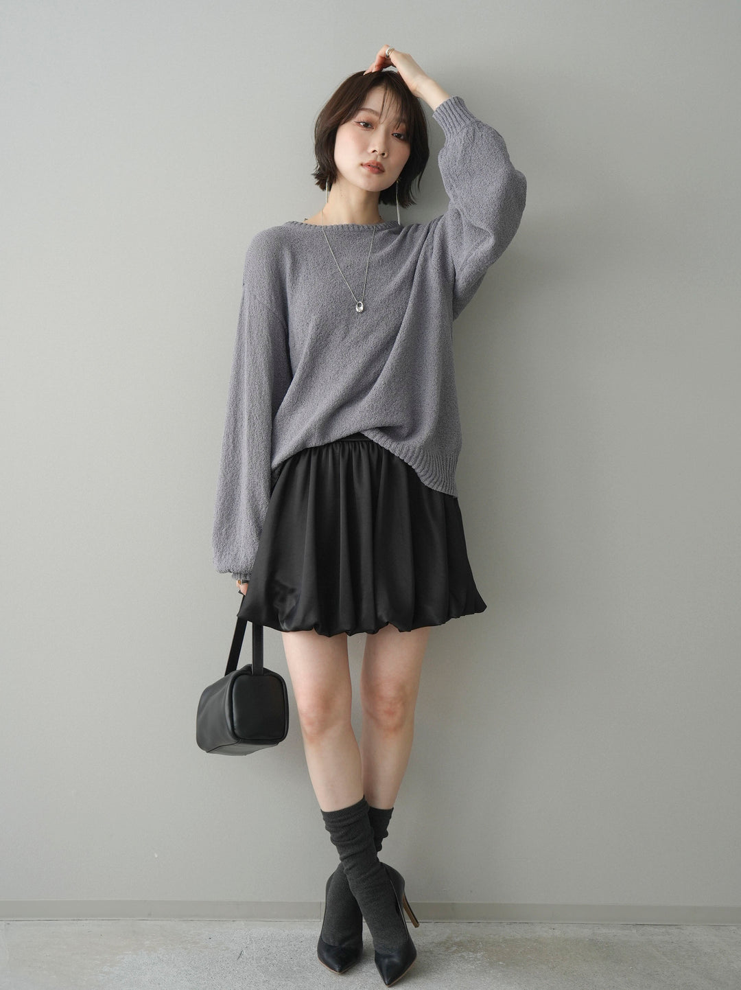 [予約]サテンバルーンミニスカート/black