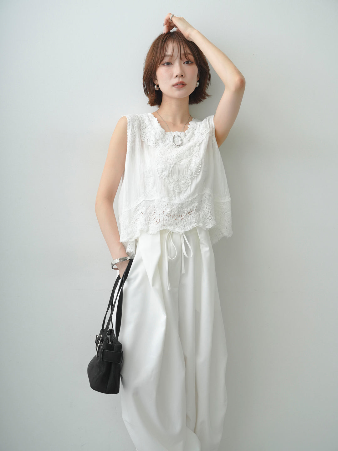 [SET]アンティークレースノースリトップス+ベルトループカーブタックワイドパンツ(2set)