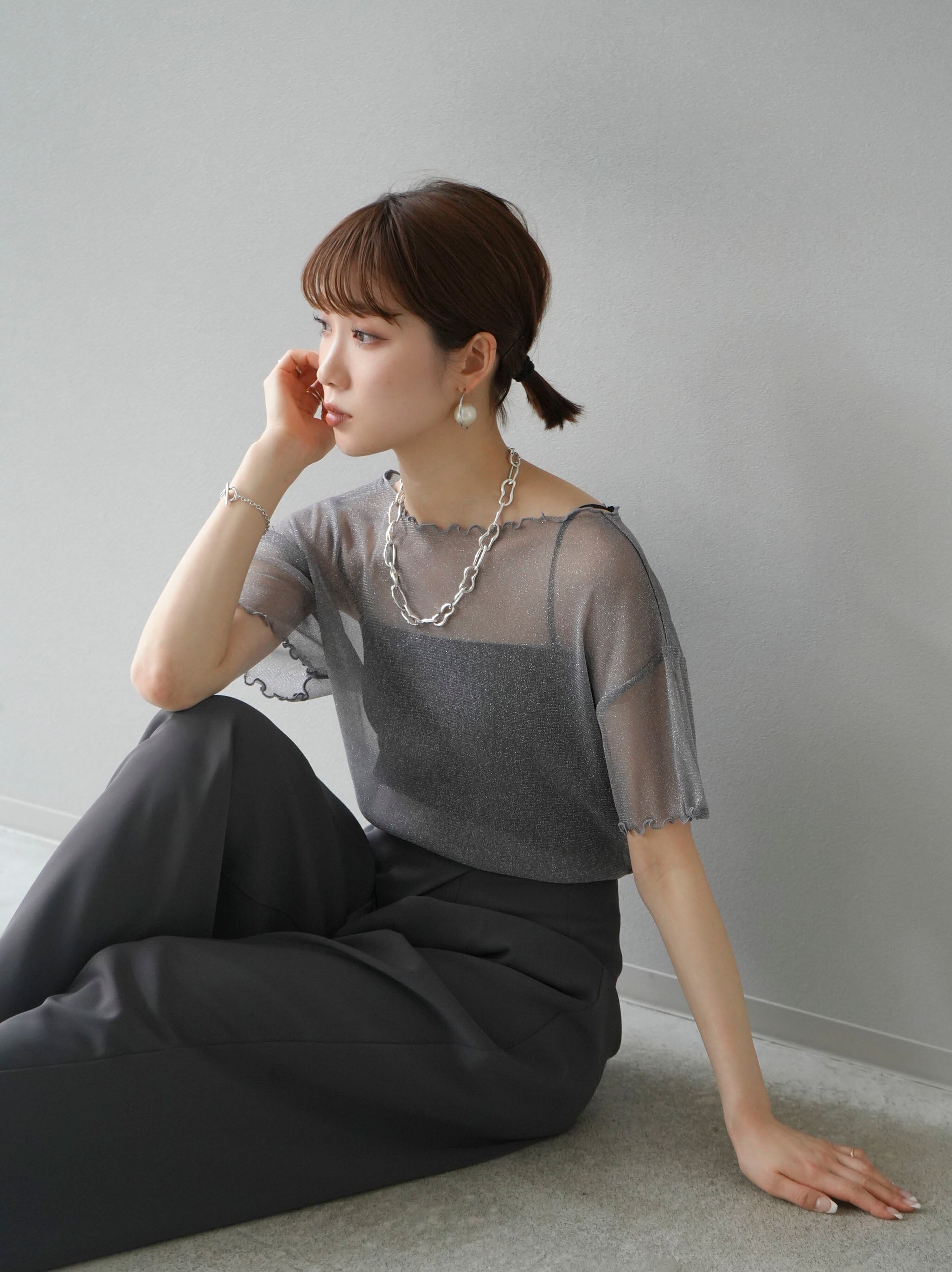 Pre-order] Glitter Sheer Mellow Tops/Charcoal – Lumier