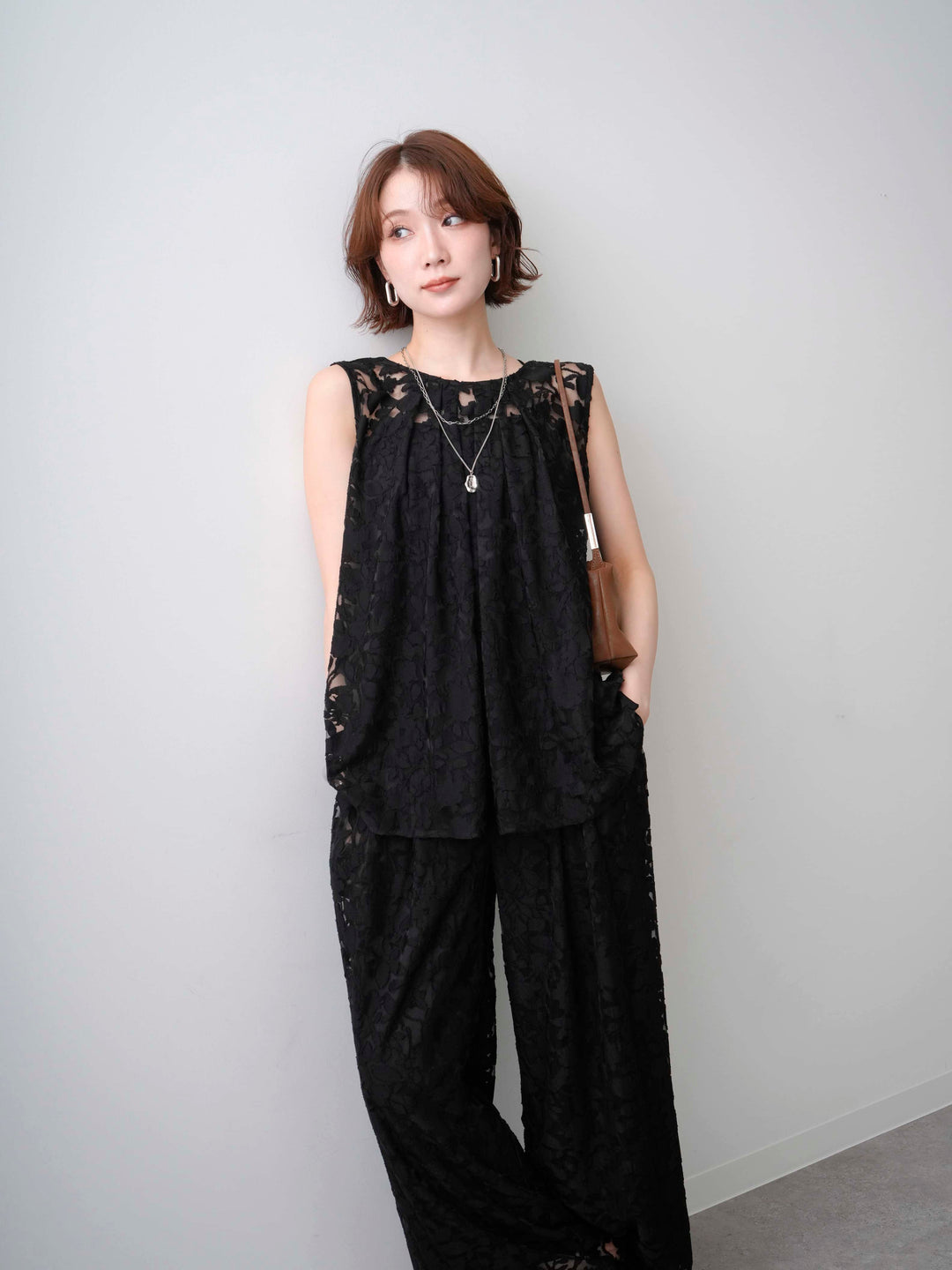 [予約]シアージャガードバックツイストノースリブラウス/black