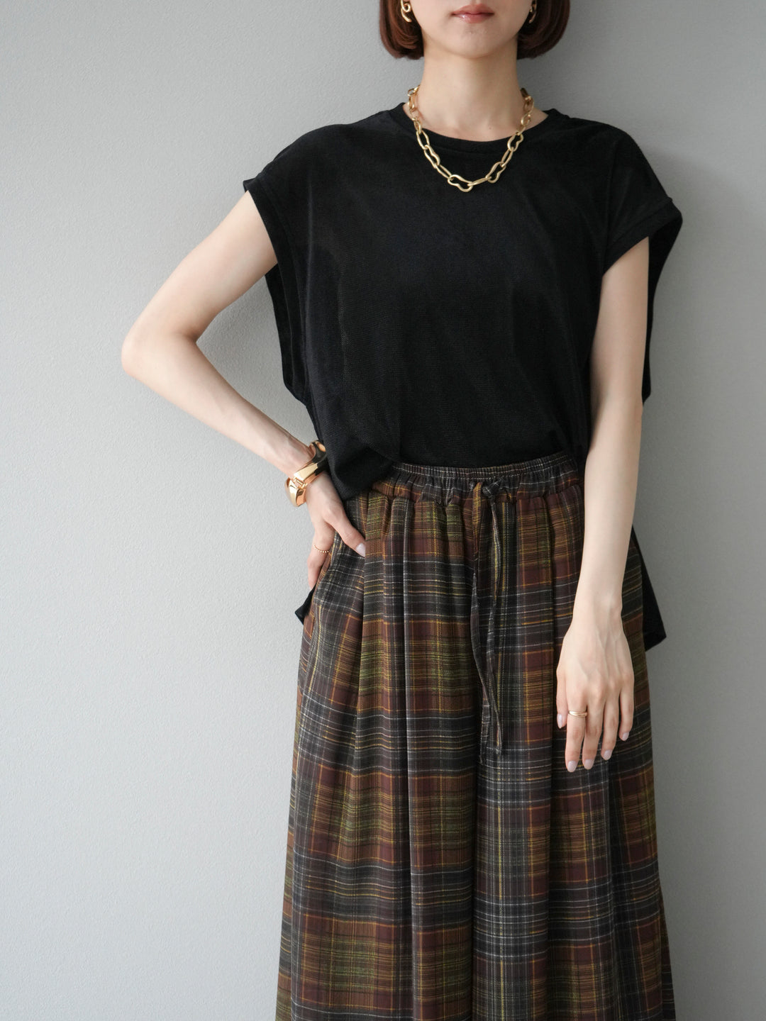 [予約]シアーフロッキーベロアルーズノースリーブTシャツ/ブラック