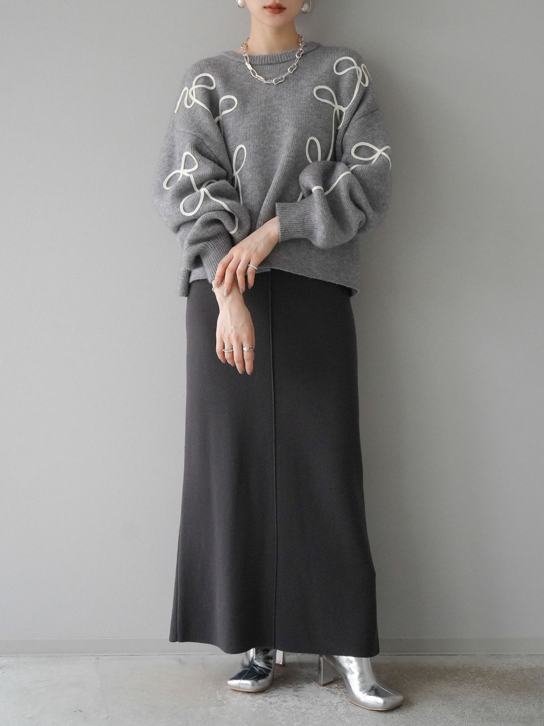 [預訂] 方領針織洋裝/炭灰