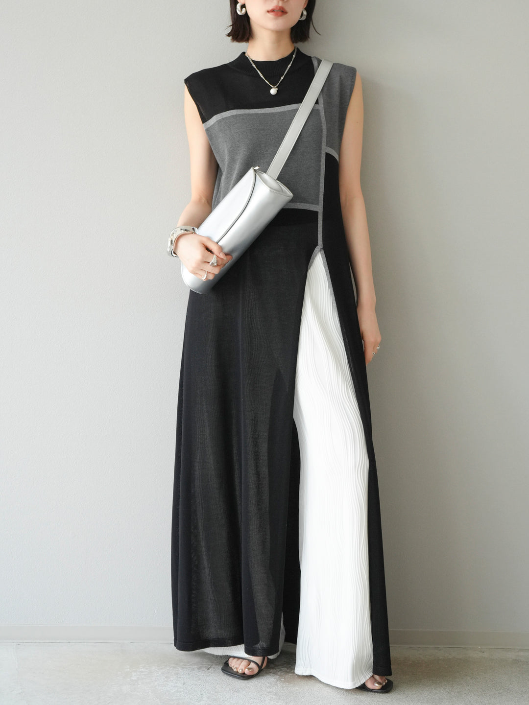 [SET] 配色開衩針織洋裝 + 波浪滾邊休閒褲 (2件套)