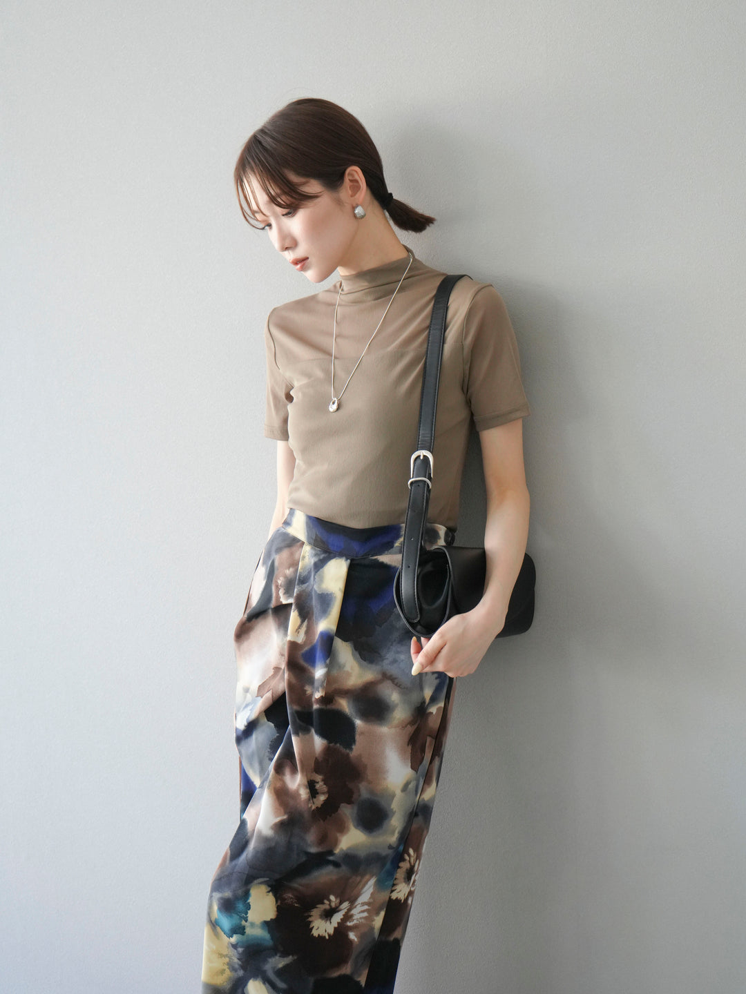 [SET] 透視半袖上衣 + 水彩印花褶襉I字裙 (2set)