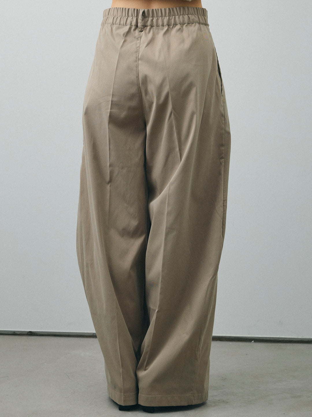 [予約]コクーンワイドチノパンツ/グレージュ