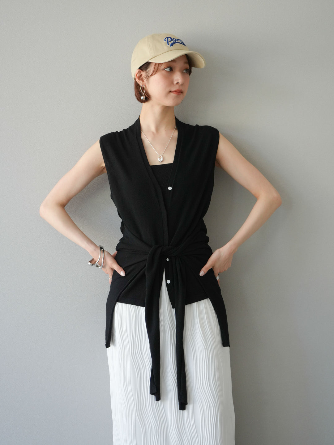 [SET]腰巻きデザインノースリーブニットカーディガン+ウェーブパイピングタイトスカート(2set)