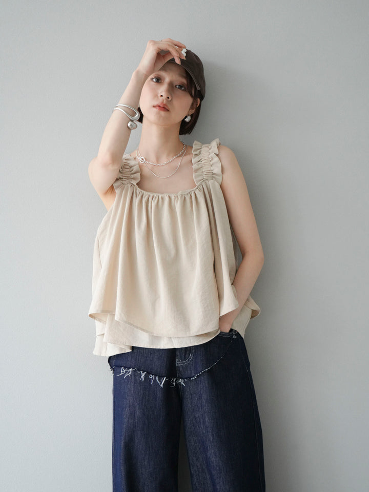 [SET] 縮肩喇叭背心 + 臀部設計牛仔褲 (2 件套)