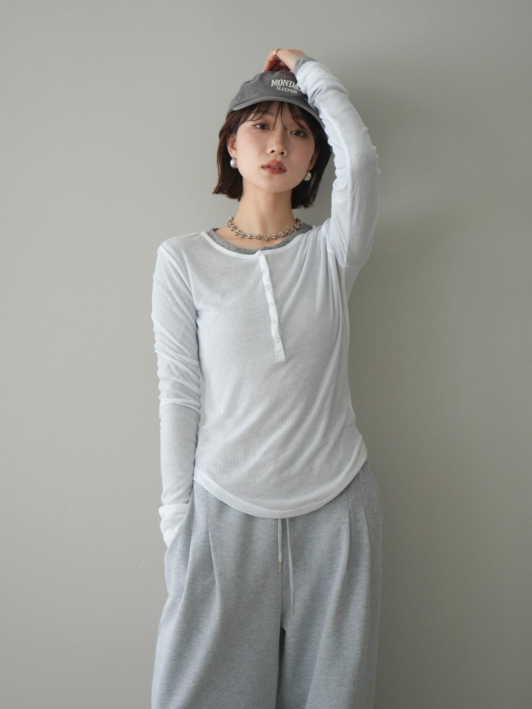 [予約]シアーリブヘンリーネックロンT/white