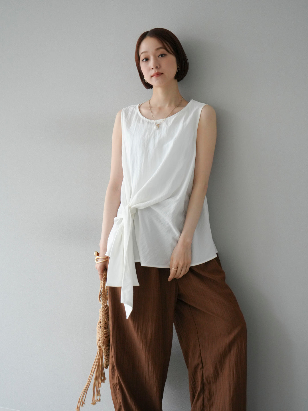 [SET] 前裹式無袖上衣+麻質下擺回型寬褲（2件組）