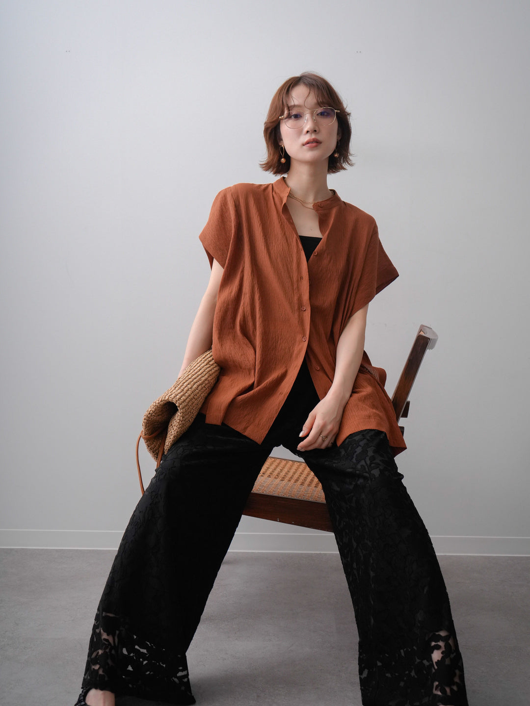 [予約]スクエアショルダーノースリワッシャーブラウス/brown