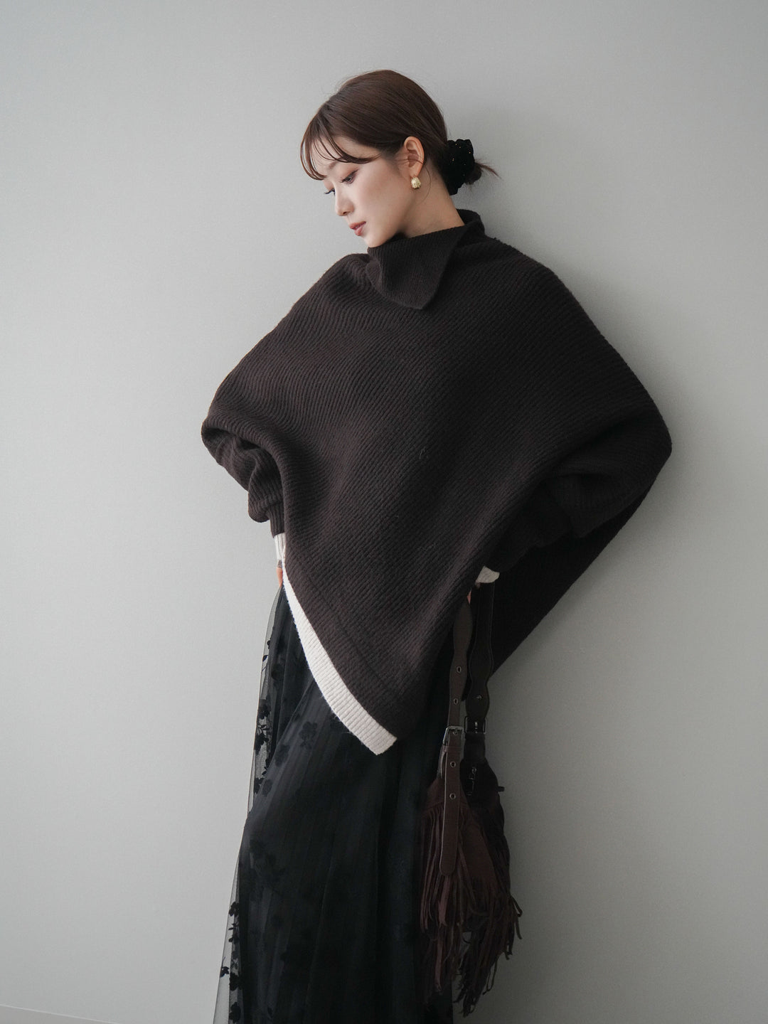 [予約]配色アシンメトリードルマンニットプルオーバー/brown