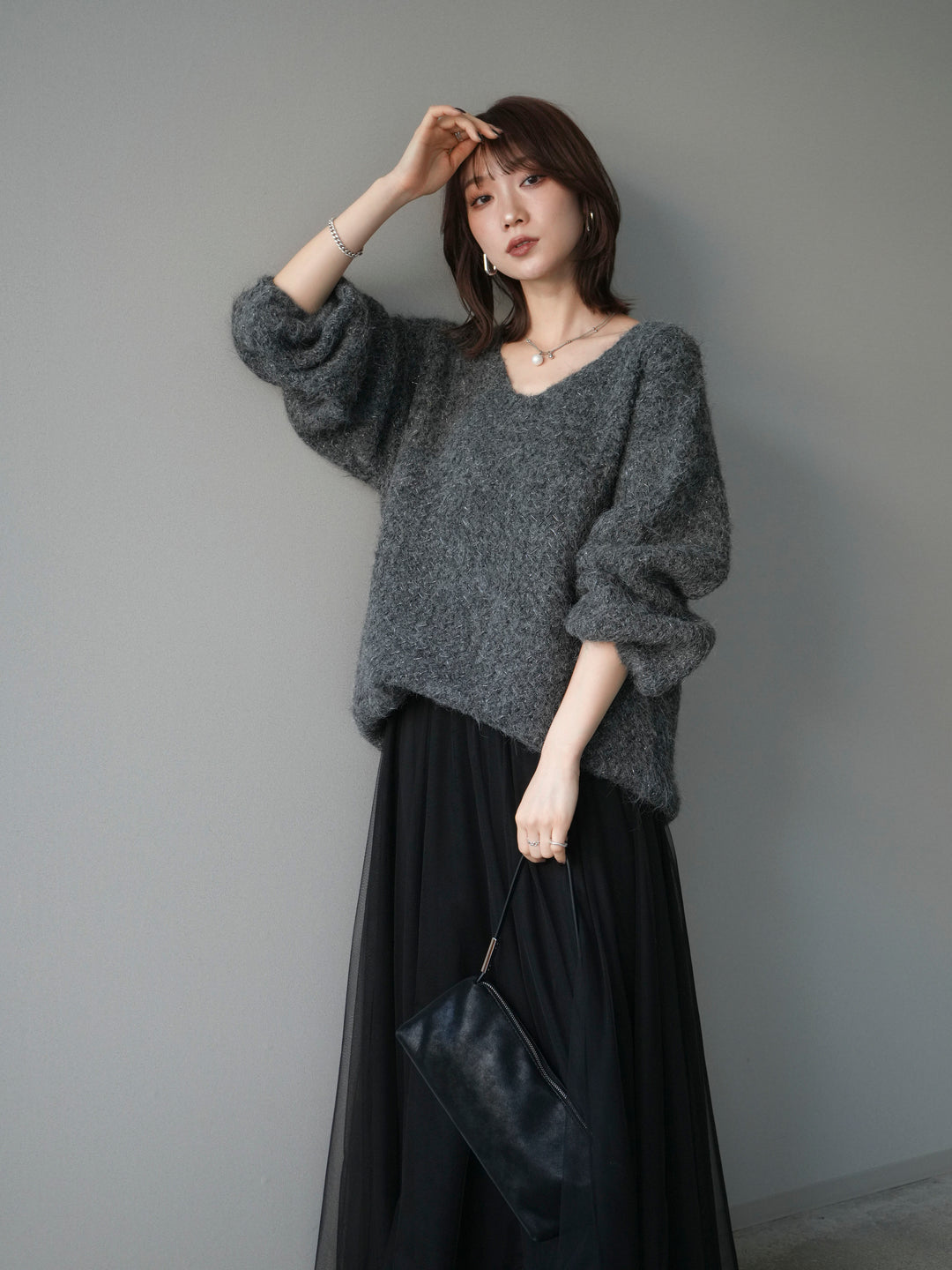 [SET]ウールタッチラメミックスヤーンVネックニットプルオーバー+チュールボリュームスカート(2set)
