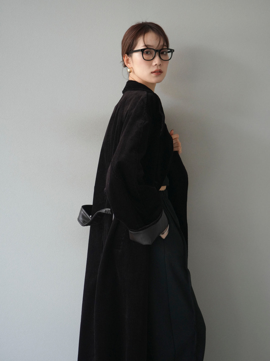 [予約]コーデュロイ折り返しレザーロングコート/brown