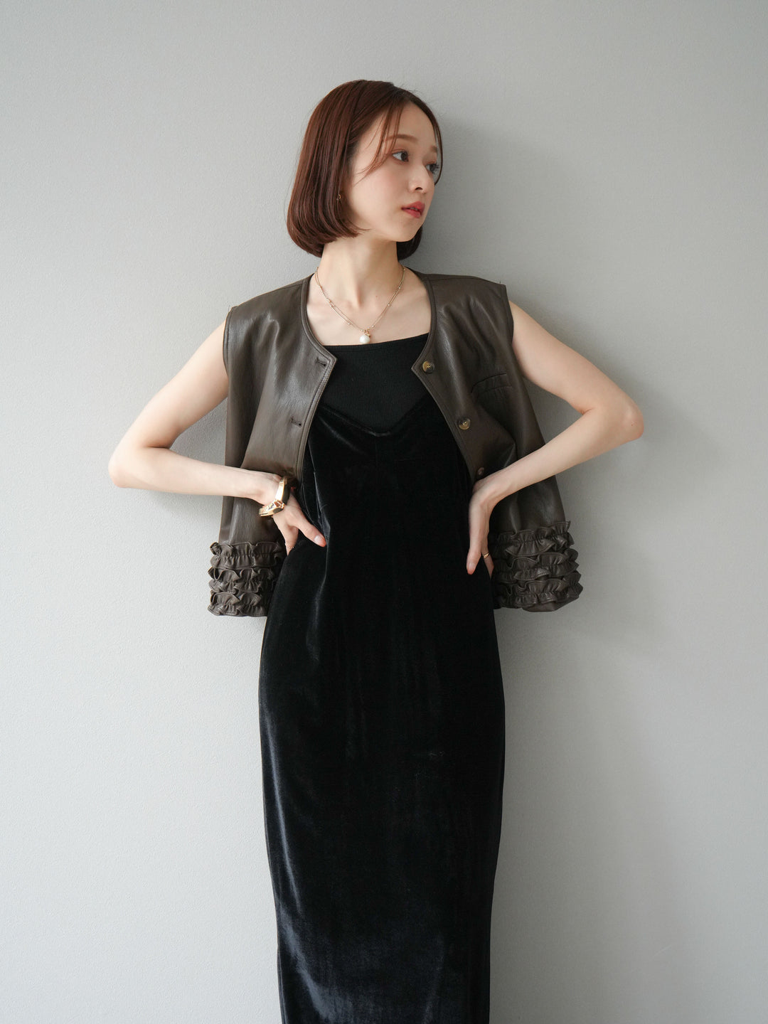 [予約]ベロアビスチェキャミワンピース/ブラック