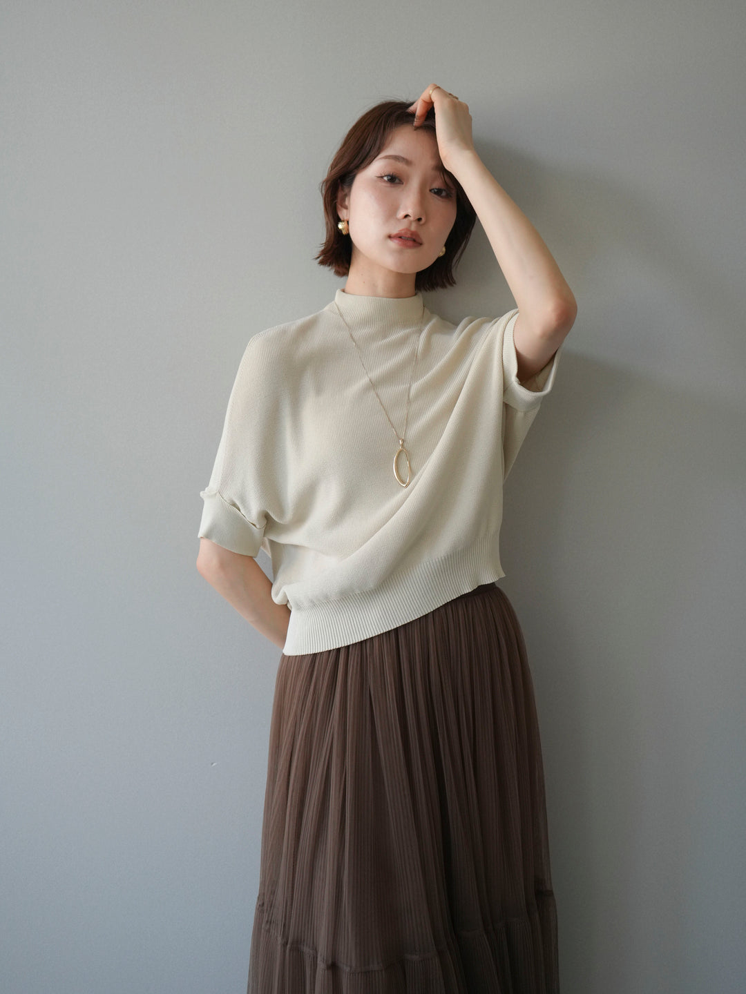 [予約]ボトルネックロールアップ半袖ニット/beige