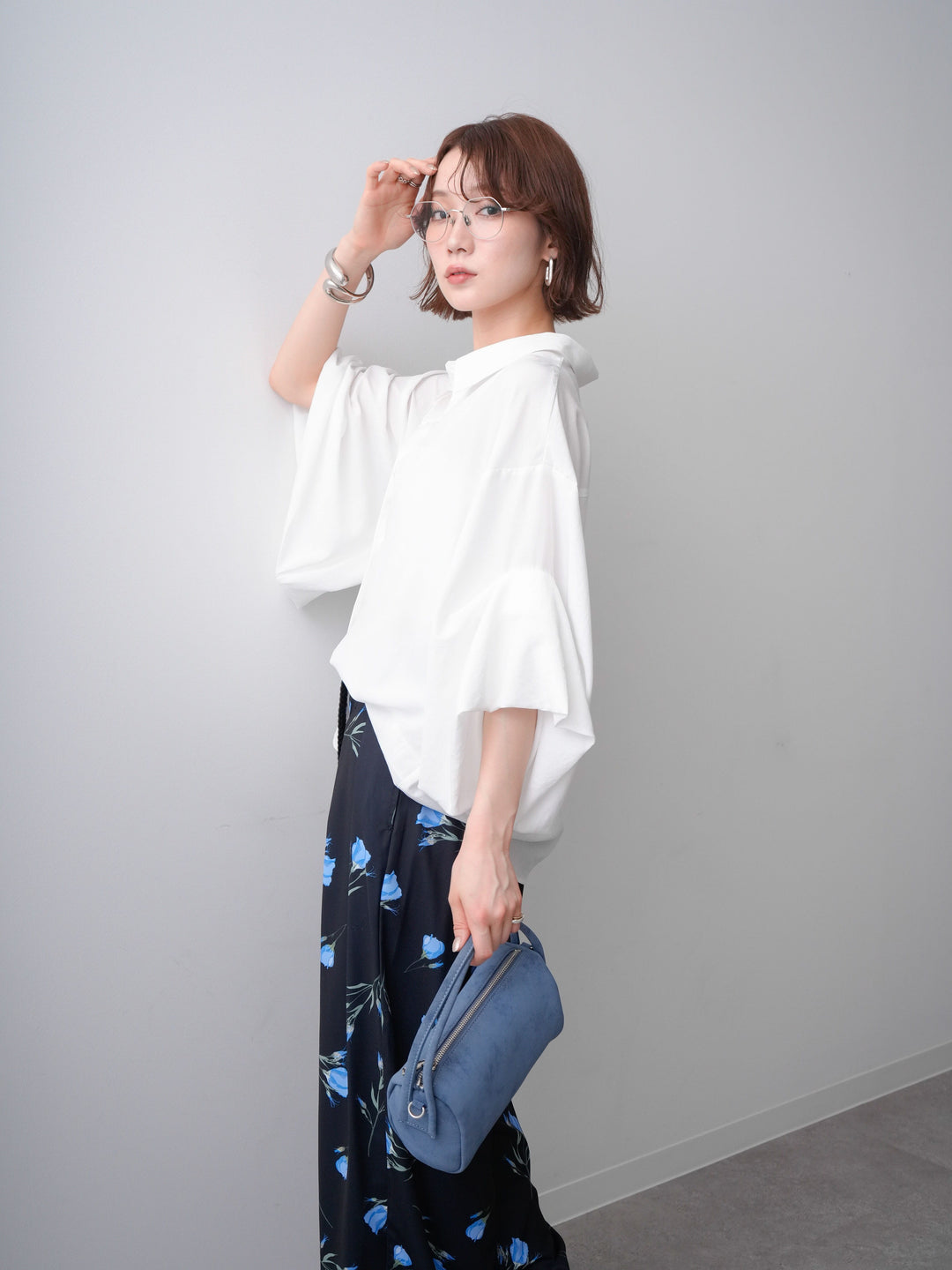 【套裝】泡泡袖垂褶上衣 + 三向混搭長項鍊（兩件組）