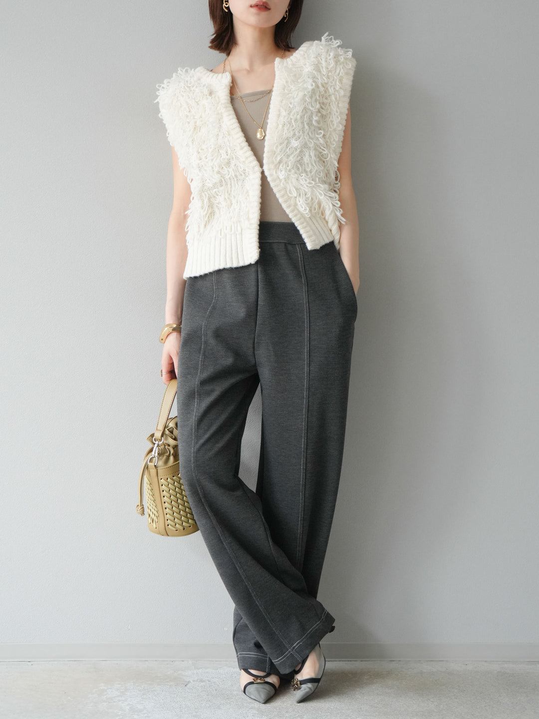 [予約]ループデザインホックベスト /アイボリー