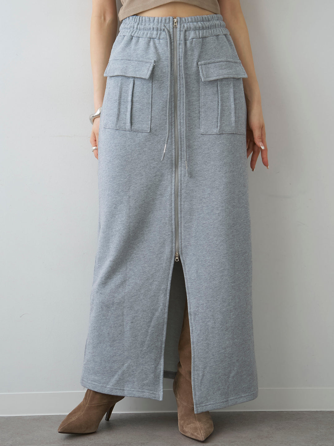 [予約]フロントZIPポケットデザインスウェットスカート/grey