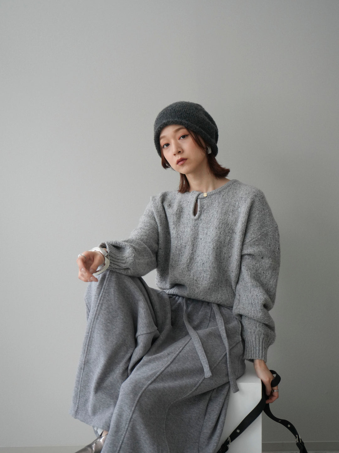 [予約]ツイストネックラメネップヤーンニットプルオーバー/gray