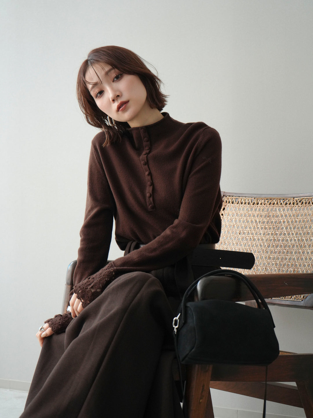 [予約]袖スカラップレースフロントボタンウールニットトップス/brown