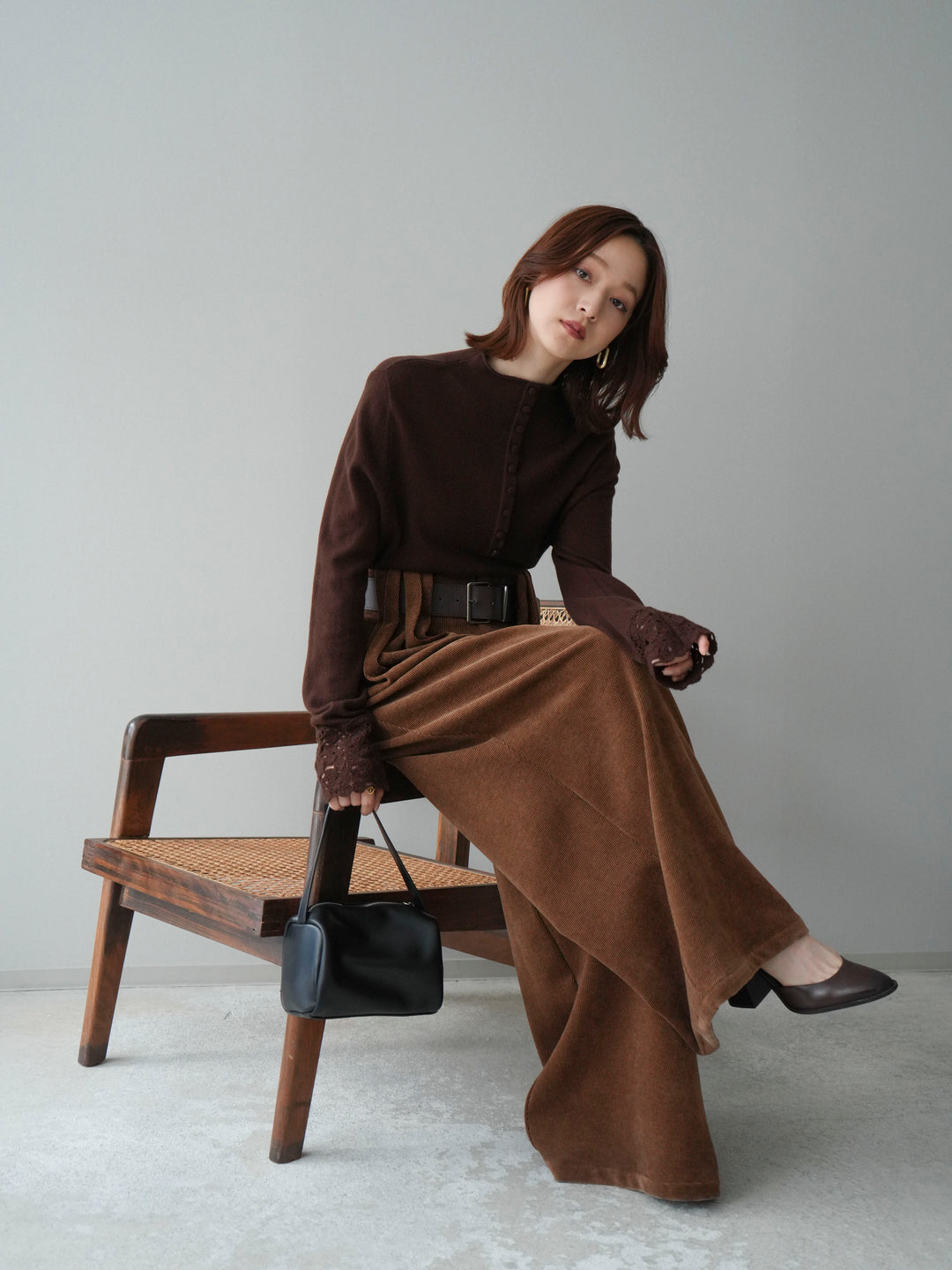 [SET]袖スカラップレースフロントボタンウールニットトップス+ベルトデザインループコールテンワイドパンツ(ベルト付き)(2set)