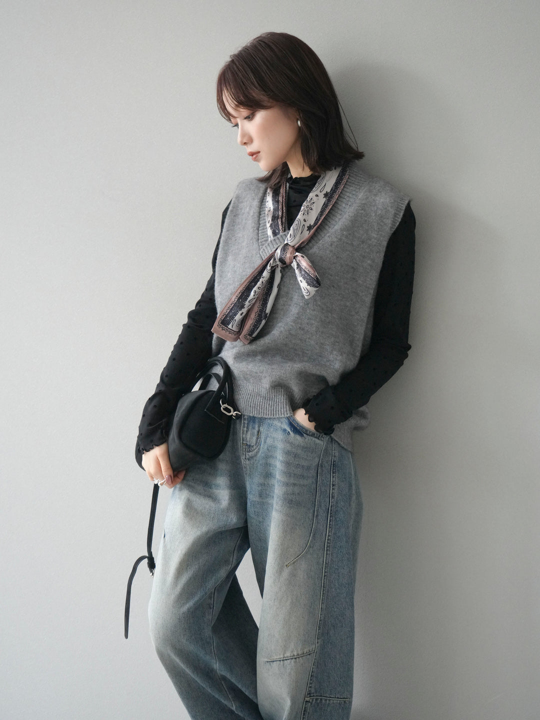 [予約]スカーフ付きニットベスト/gray