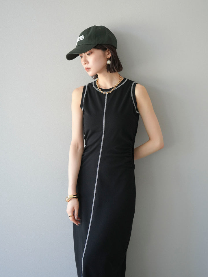 [予約]ウエストオープンステッチカットワンピース/ブラック