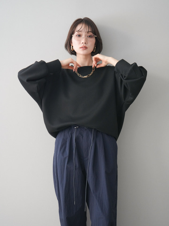 [予約]ライトポンチコクーンプルオーバー/black