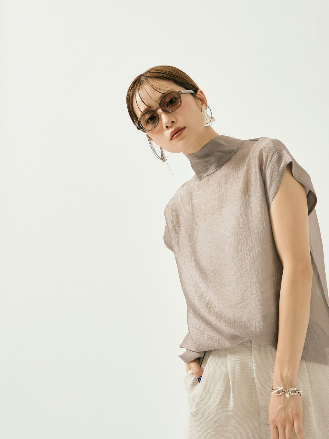 【Allure】[SET]シャイニーシアーブラウス+メッシュタックワイドパンツ(2set)