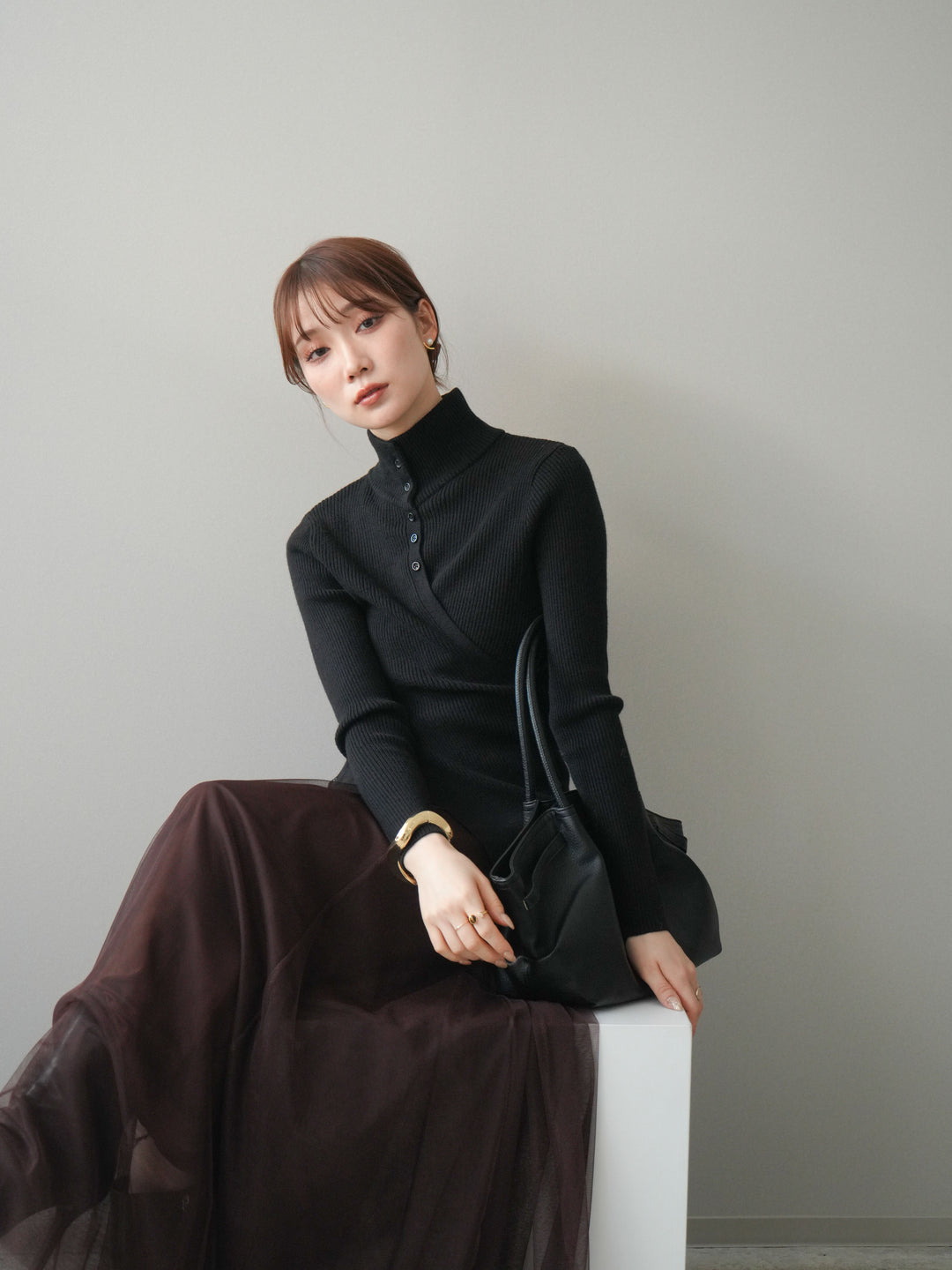 [予約]クロスデザインボトルネックリブニットトップス/black