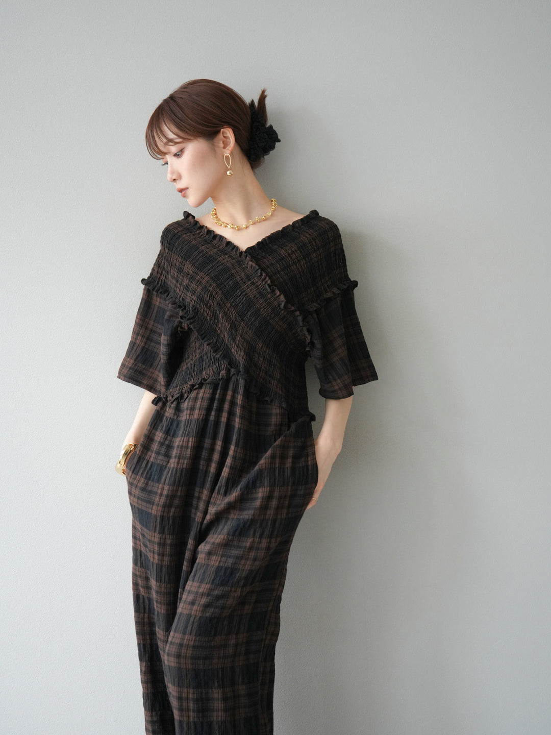 [予約]チェック柄ハーフスリーブシャーリングクロスサロペット/ブラウン