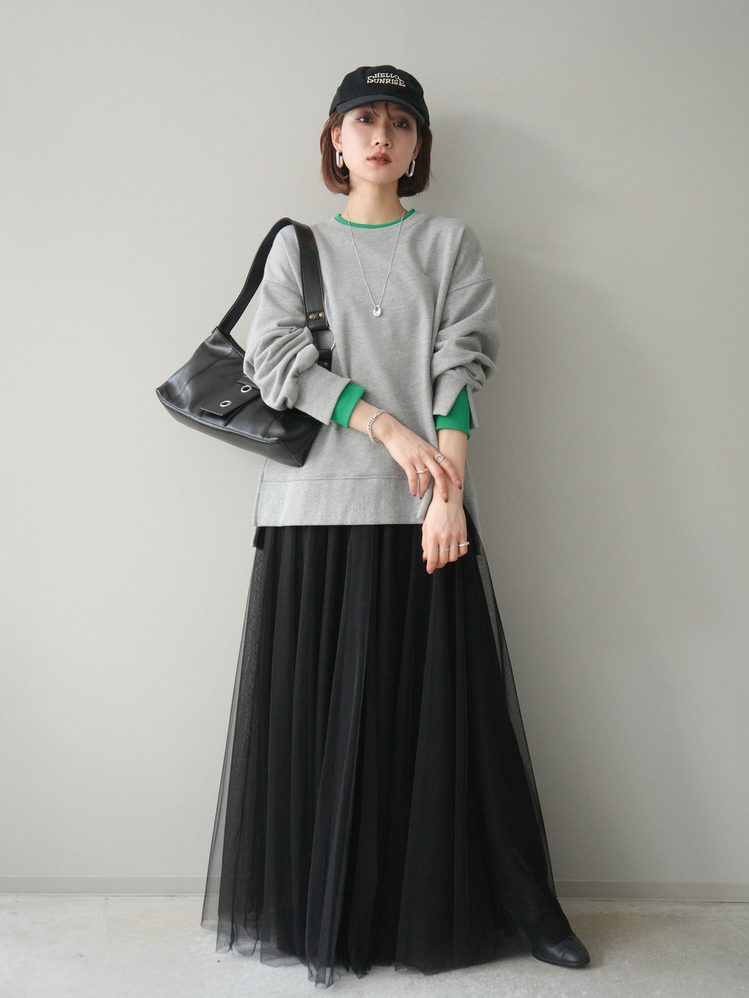 [SET]配色レイヤードデザインスエットプルオーバー+チュールボリュームスカート(2set)