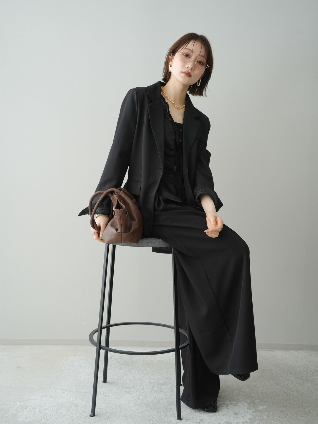 [SET]バックスリットデザインジャケット+ノースリサテンレースキャミソール(2set)