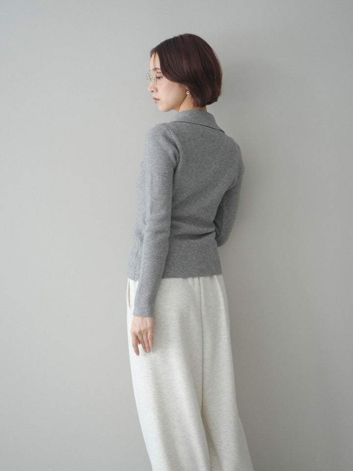 [予約]ゴールドボタンニュアンスタートルリブニットトップス/gray