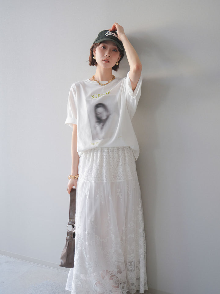 [SET]ブラーアートフォトTシャツ+シアーレースマキシスカート(2set)