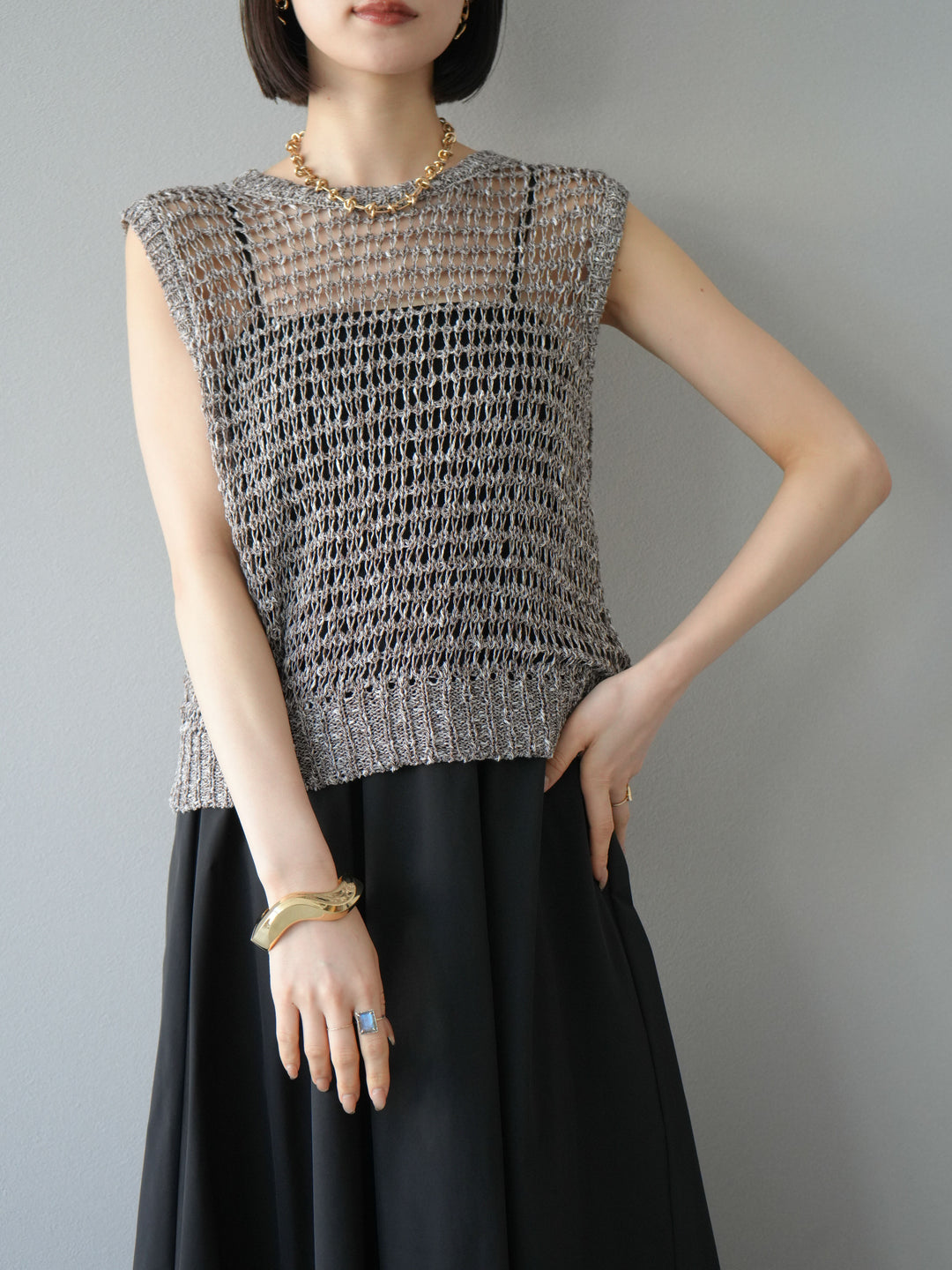 [預購] 混紗鏤空針織背心/棕色