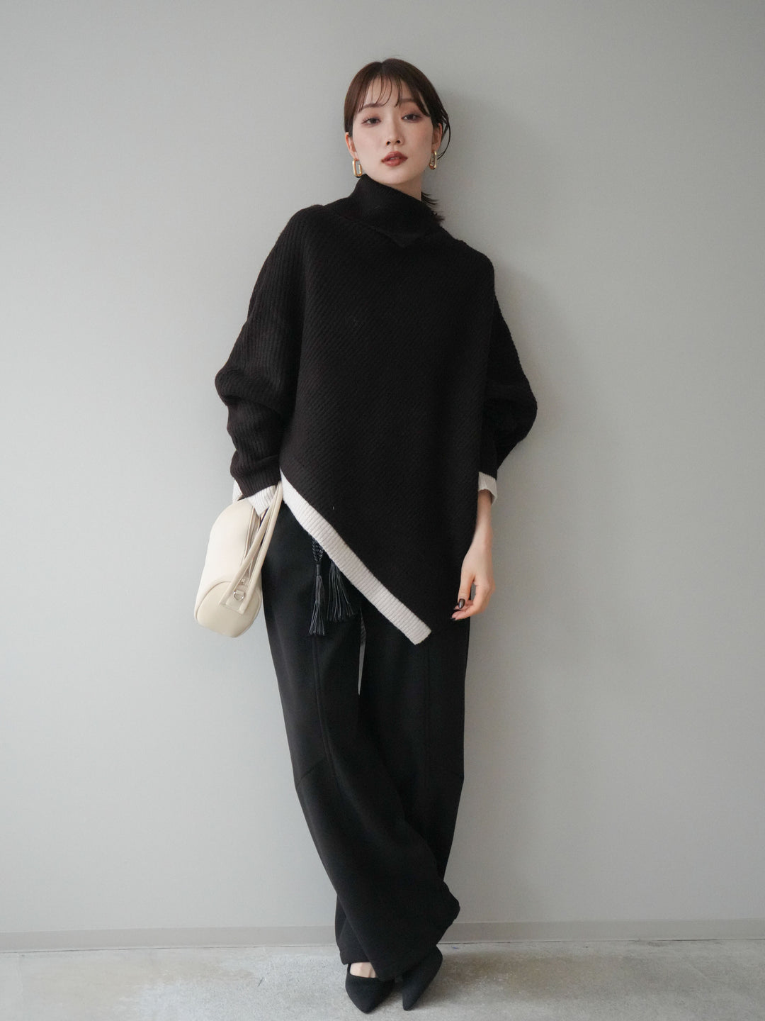 [予約]ベルト付裏起毛センターシームカーブパンツ/black