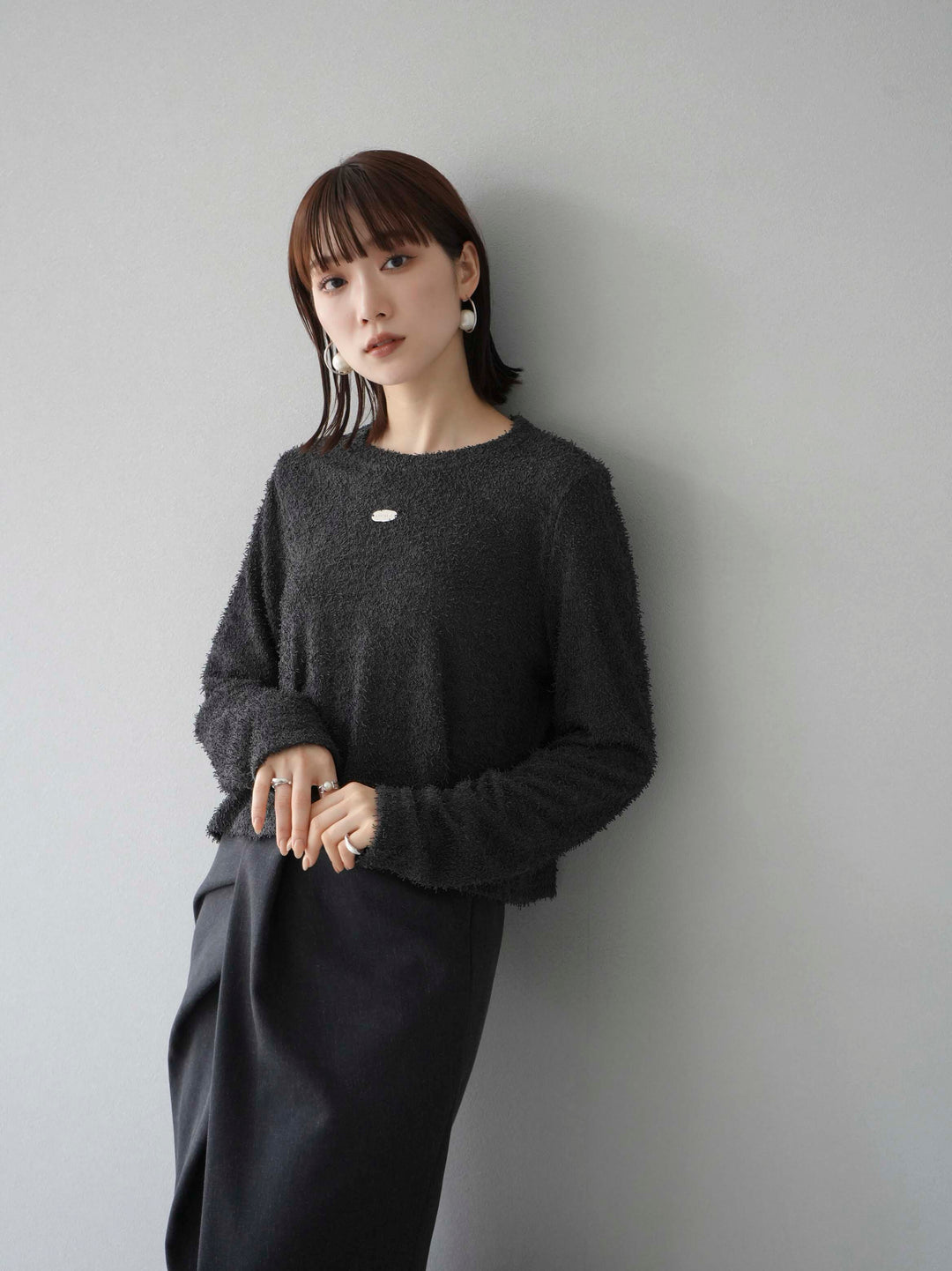 [予約]メタルプレートコットンフリンジトップス/チャコール