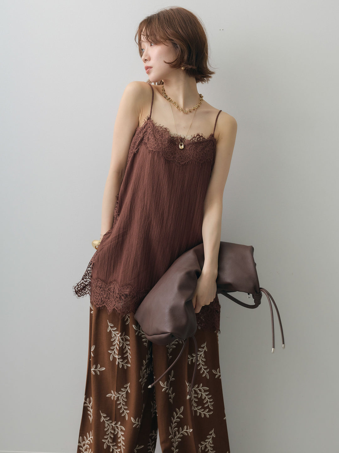 [予約]ワッシャーテクスチャーレーストリムキャミソール/brown