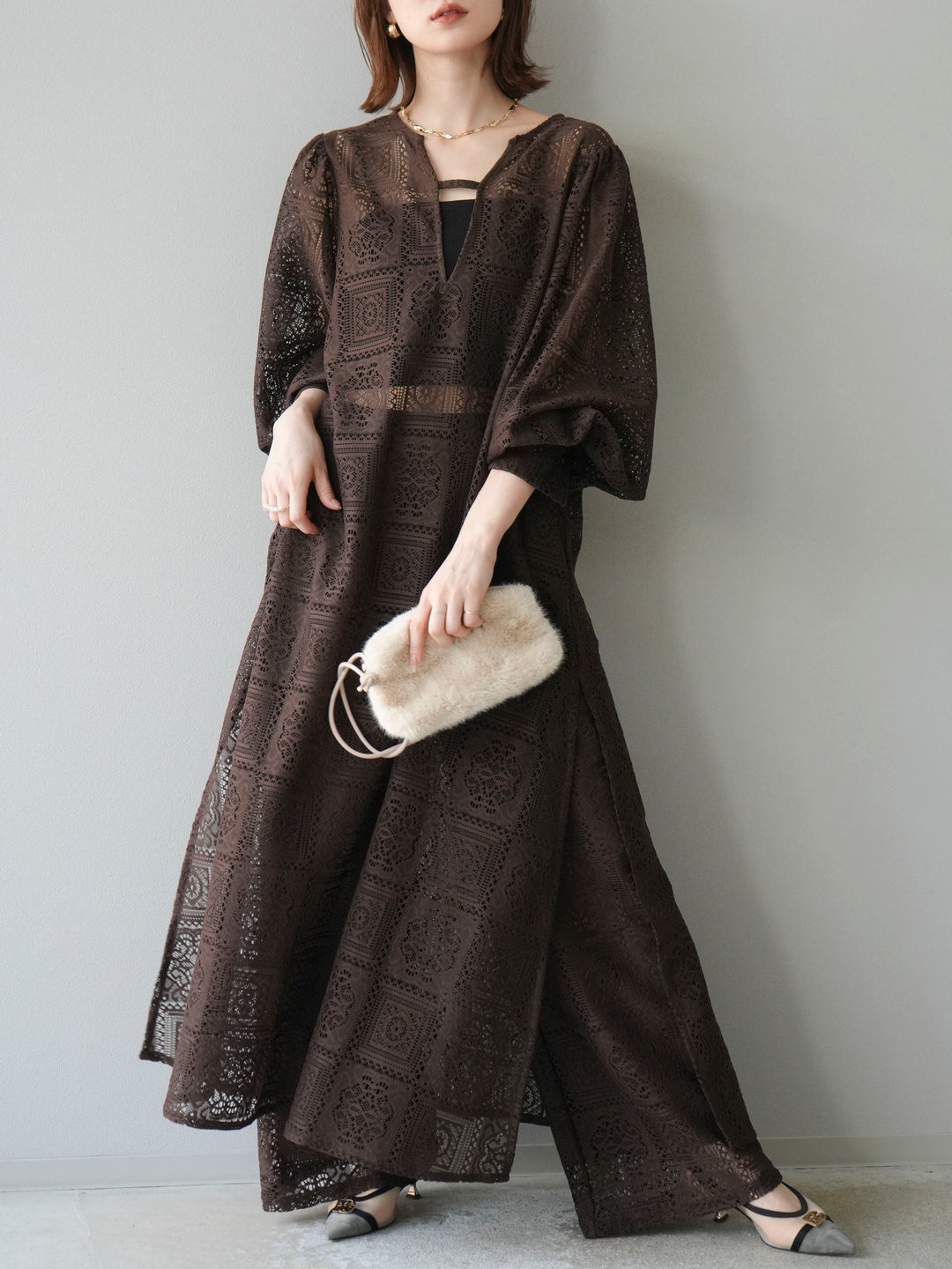 【套裝】塊蕾絲捲袖洋裝+塊蕾絲寬褲（2套）