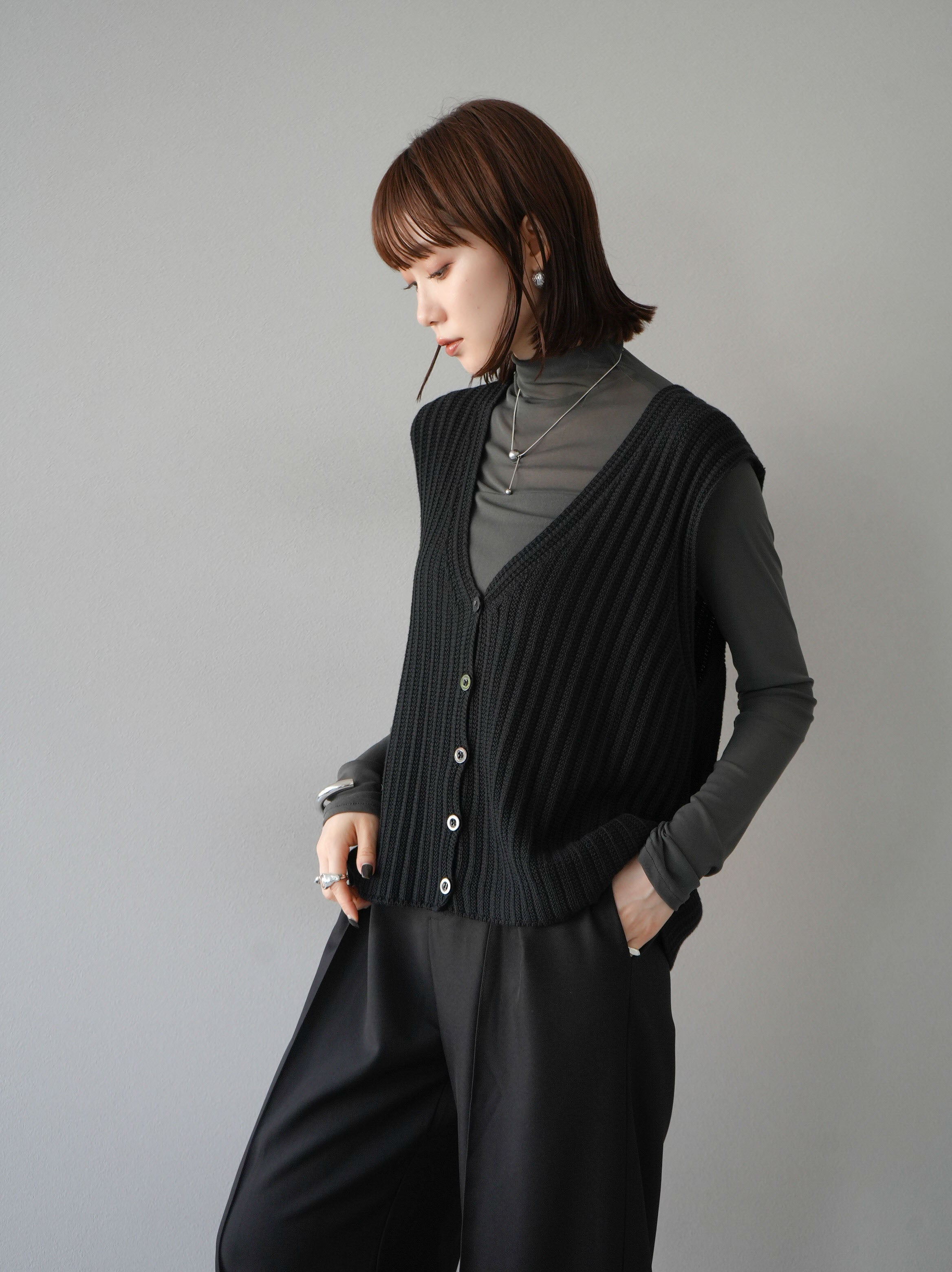 予約]シアー切替ストレッチ長袖トップス/チャコール – Lumier