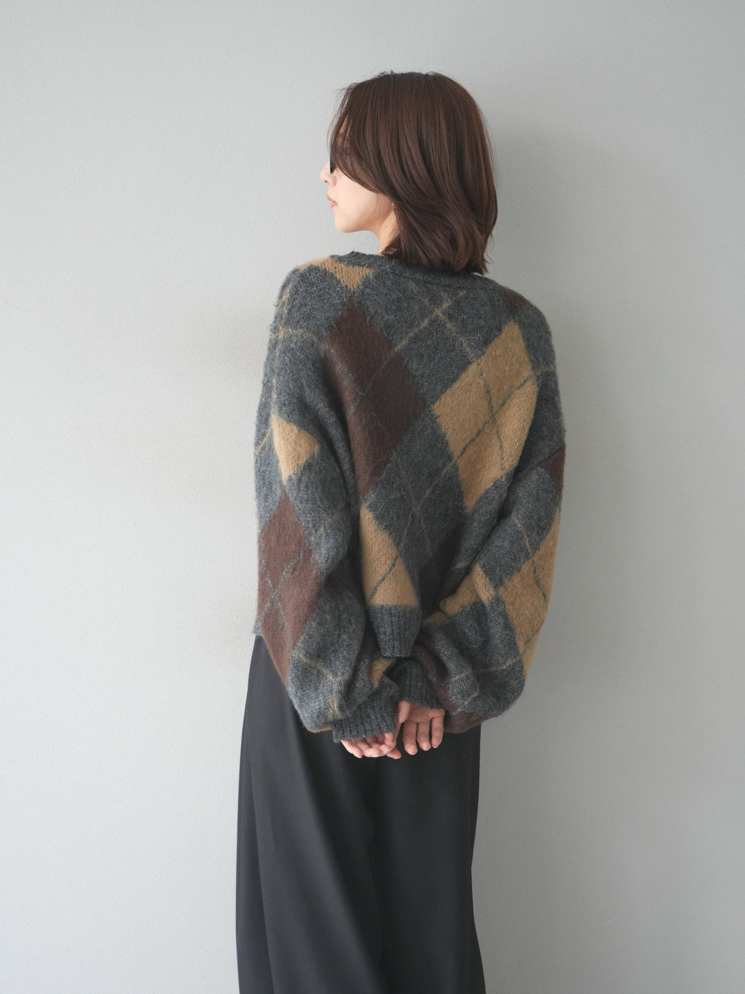 [予約]モヘアタッチアーガイルニットカーディガン/charcoal